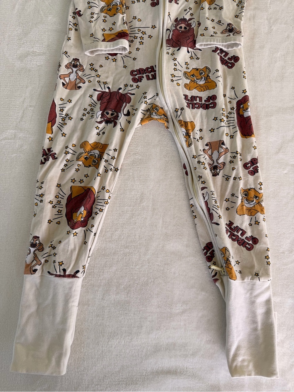 Bonds Disney's The Lion King Circle of Life Wondersuits in a beige color - Picture 3 of 6